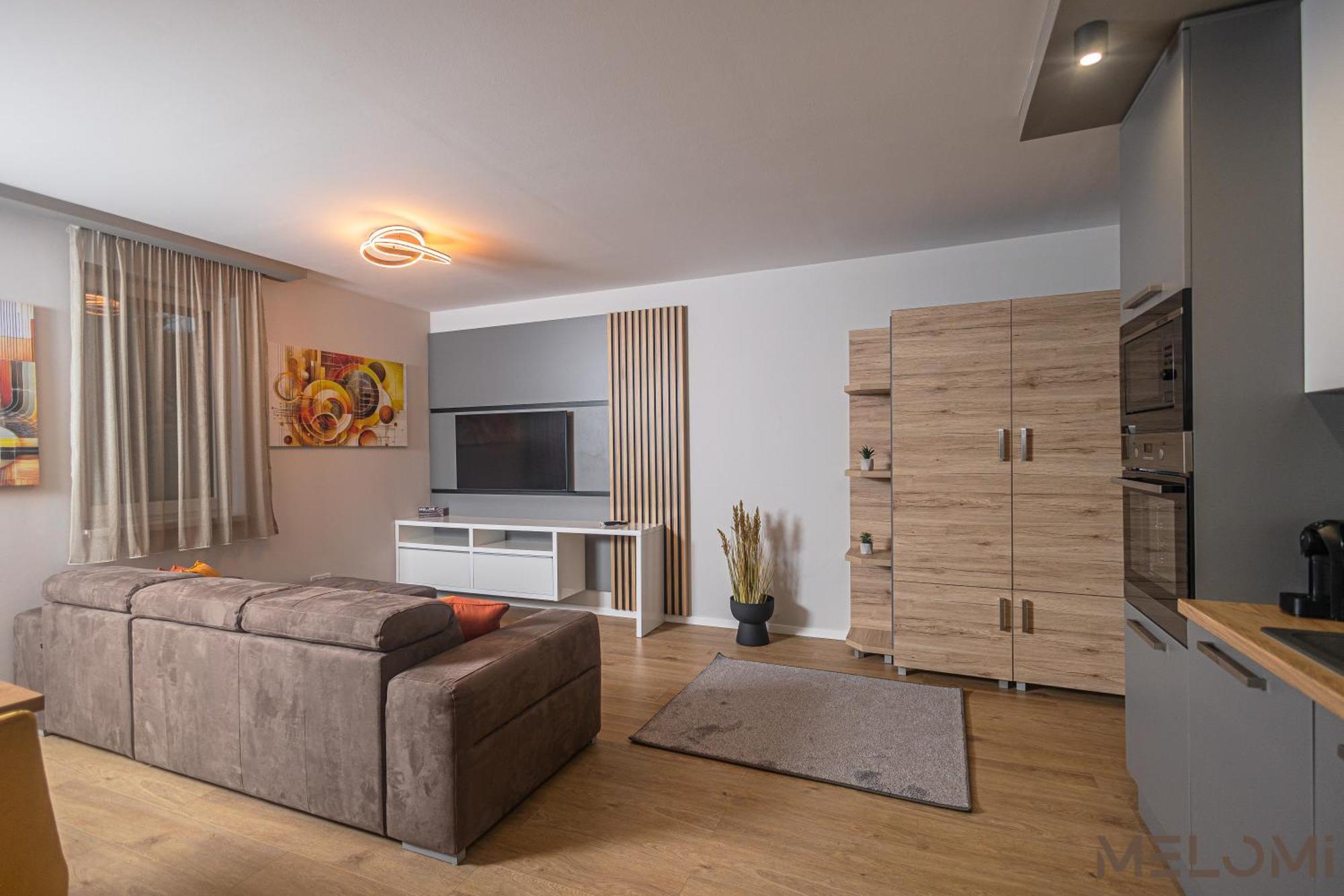 Melomi 1 Apartman Шарвар Экстерьер фото