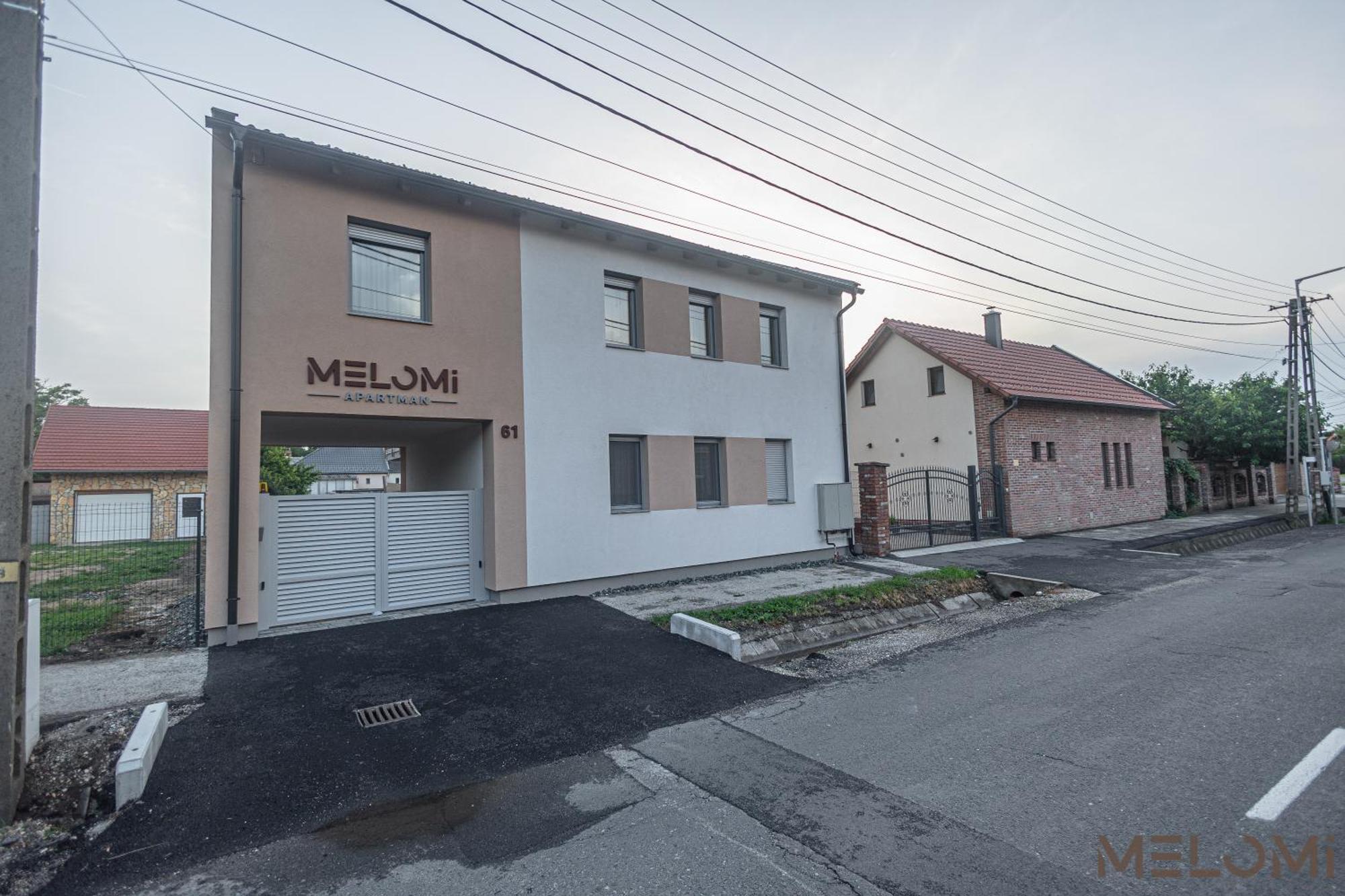 Melomi 1 Apartman Шарвар Экстерьер фото